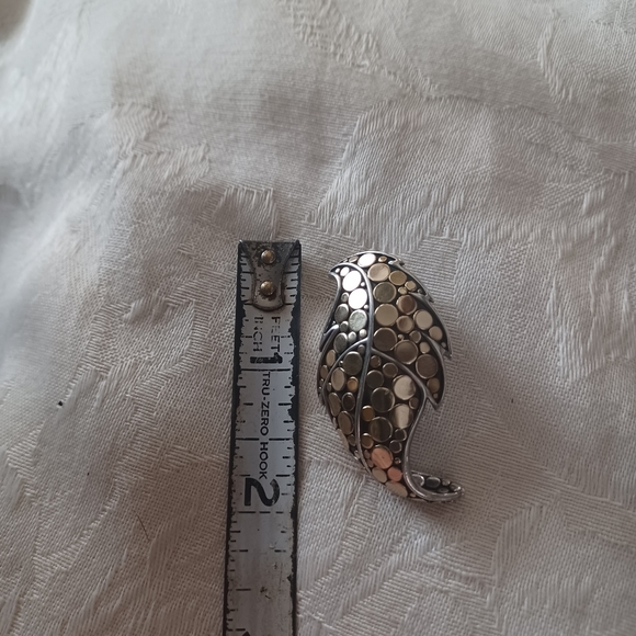 * Host Pick* John Hardy Dot Ayu Leaf Pendant, SS & 18k - Picture 11 of 11